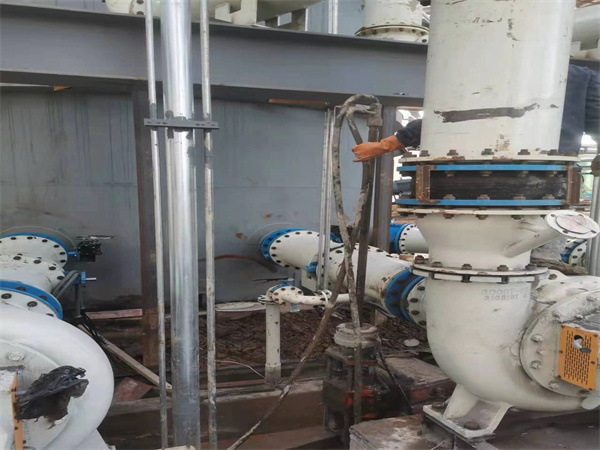 曲麻莱设备基础沉降下沉注浆加固增加荷载